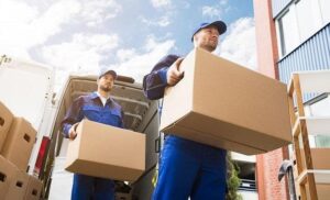Có nên thuê dịch vụ bốc vác chuyên nghiệp?