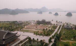Hướng dẫn du xuân 1 ngày Chùa Tam Chúc – Hà Nam