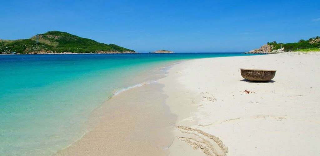 Gợi Ý Địa Điểm Nên Kết Hợp Khi Đi Du Lịch Ninh Chữ 2 Ngày 1 Đêm